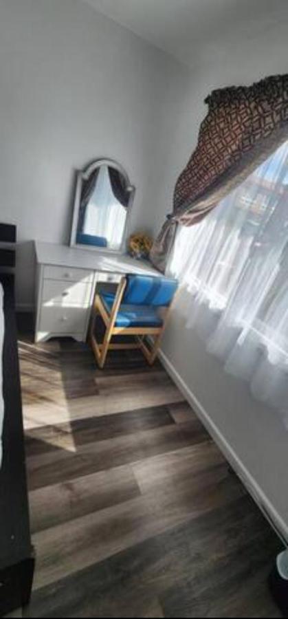 Affordable Private Rooms With Shared Bath Kitchen Near Sfo Daly City Exteriör bild