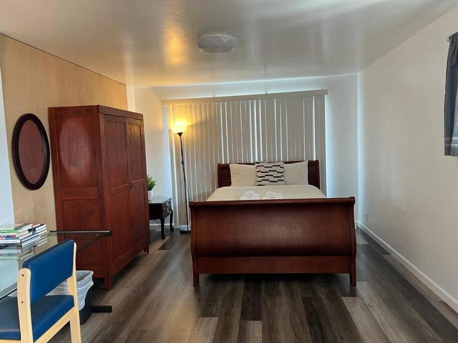 Affordable Private Rooms With Shared Bath Kitchen Near Sfo Daly City Exteriör bild