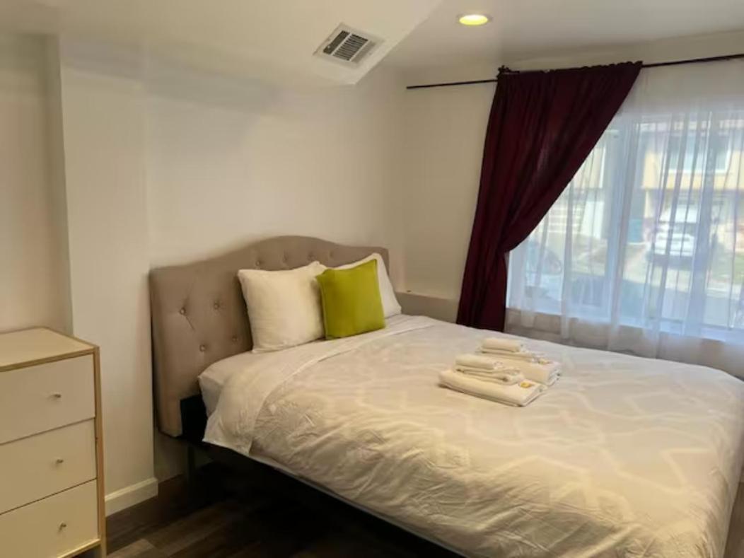 Affordable Private Rooms With Shared Bath Kitchen Near Sfo Daly City Exteriör bild